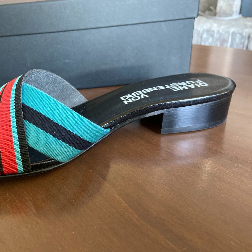 Diane Von Furstenberg Dani Sandals - Picture 2 of 9